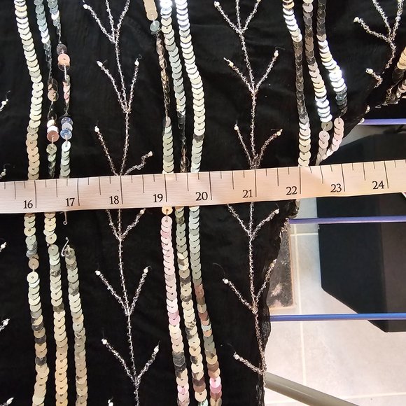 Vintage Silk Dashley Sequin Top - Picture 6 of 6